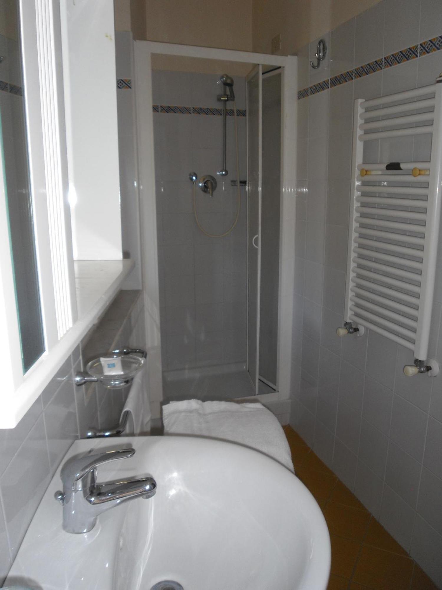 Albergo Caprile Uscio Exterior foto
