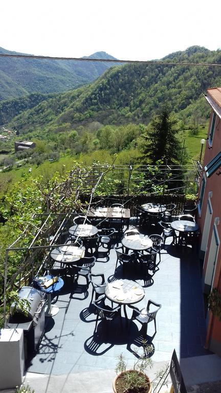 Albergo Caprile Uscio Exterior foto