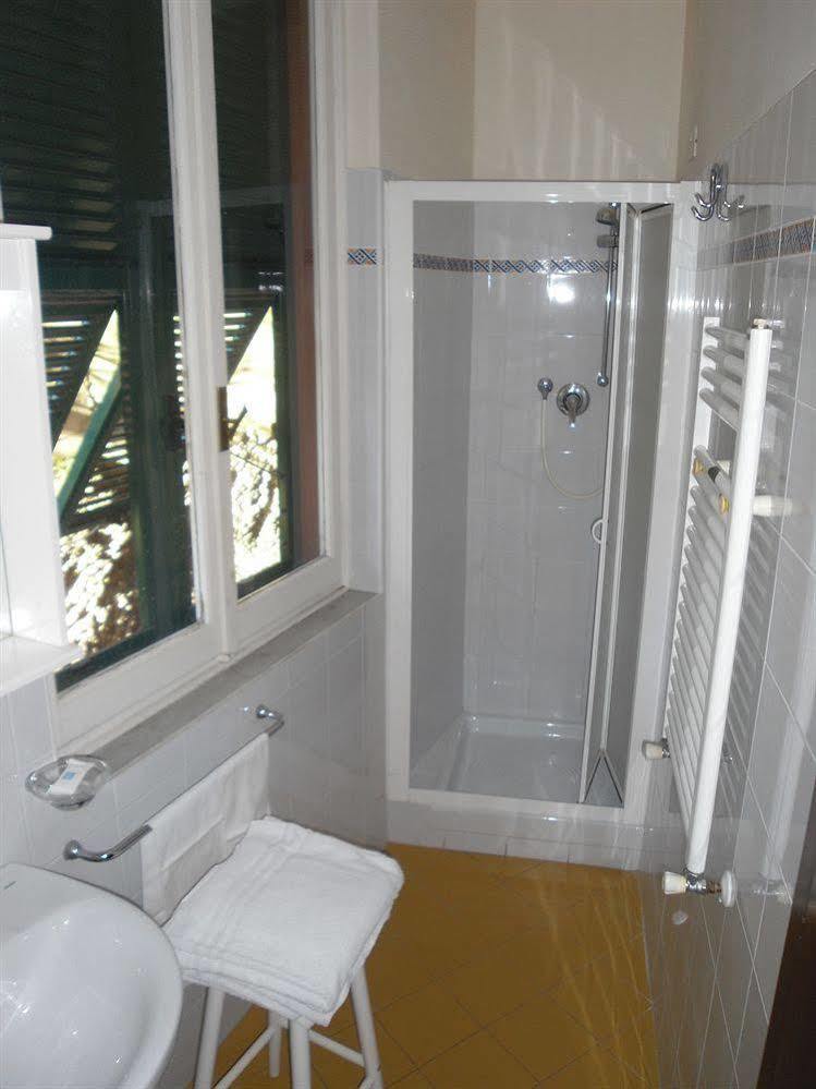 Albergo Caprile Uscio Exterior foto